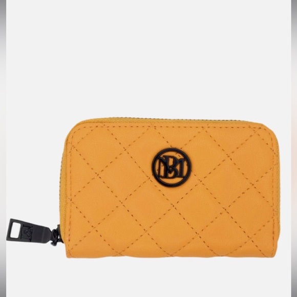 Badgley Mischka Accessories - BADGLEY MISCHKA Quilted Coin Purse NWT